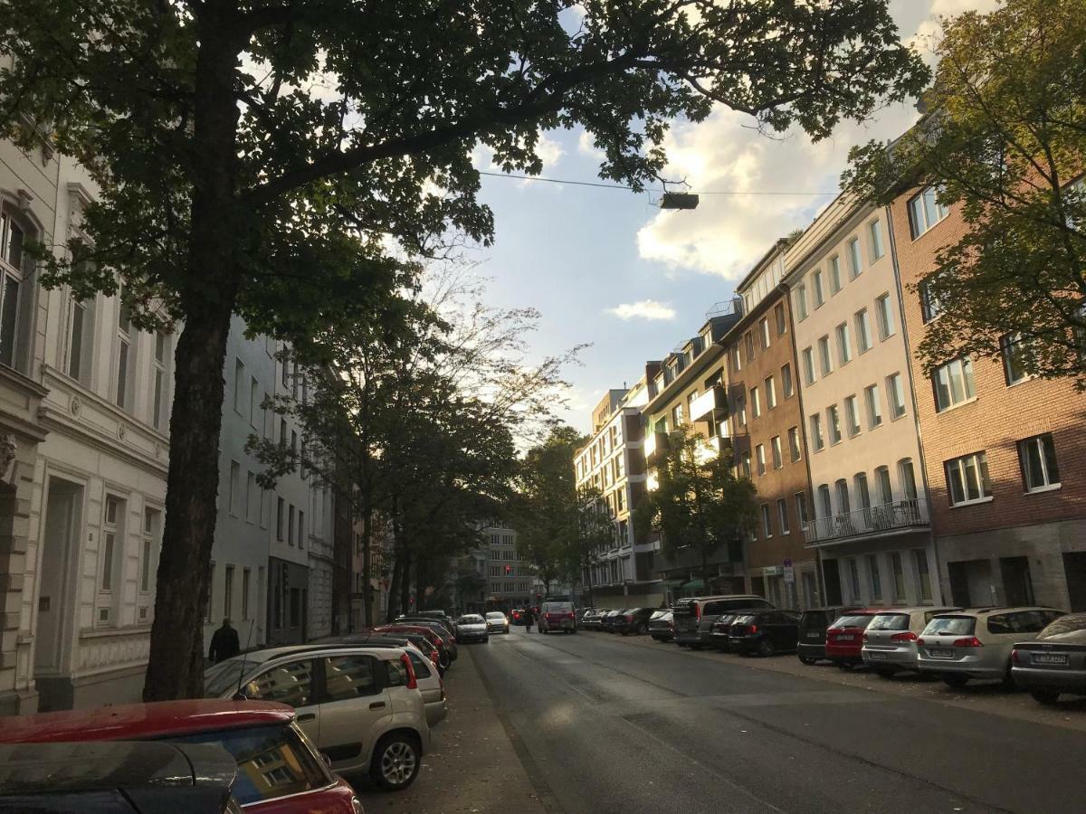 Fürstenwall Apartment