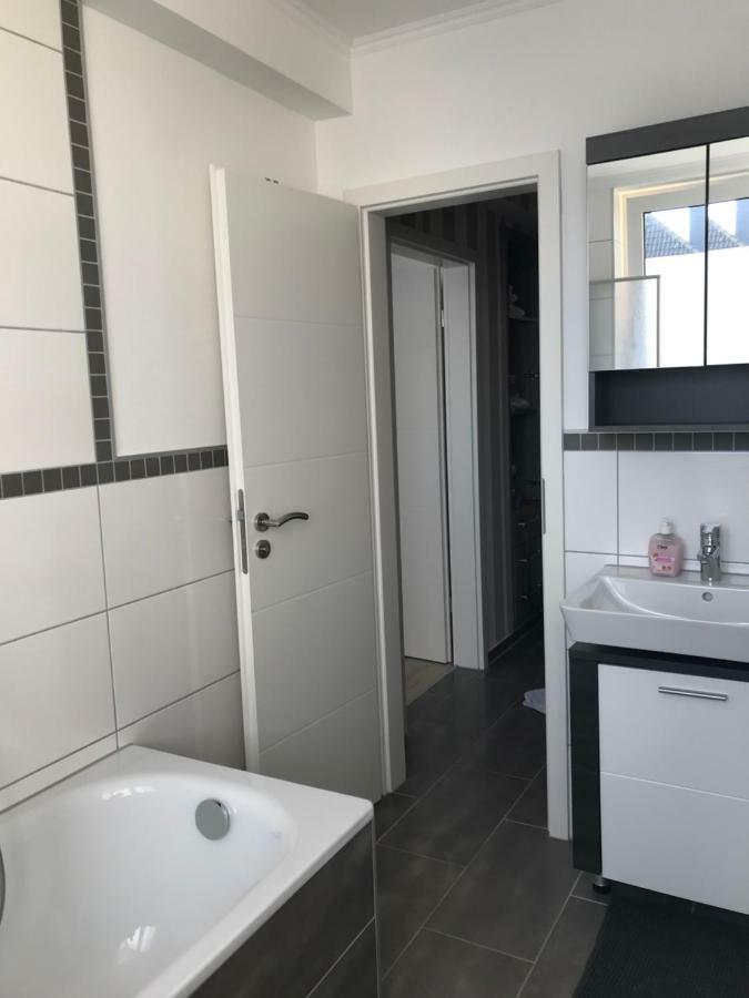 Fürstenwall Apartment